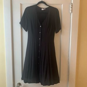 GAP Fit and Flare Black Rayon Midi Dress with Pockets Size 8